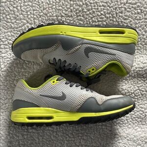 Nike Air Max Men's Gray and Yellow Golf Sneakers